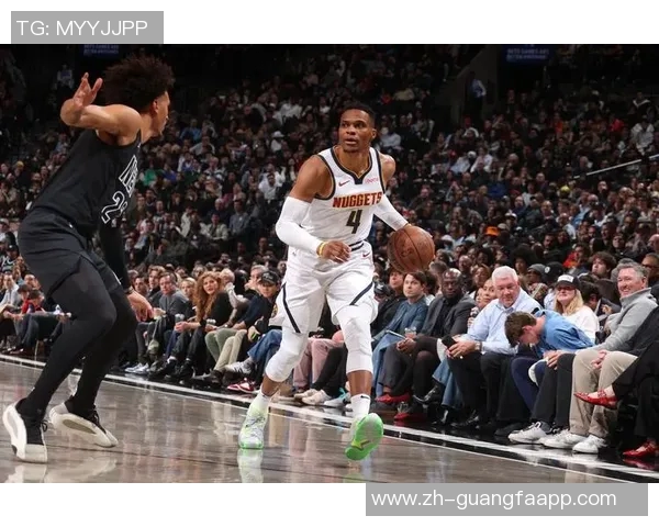 沃尔夫表现出色27号秀在比赛中砍下17分9篮板3助攻助力篮网取胜